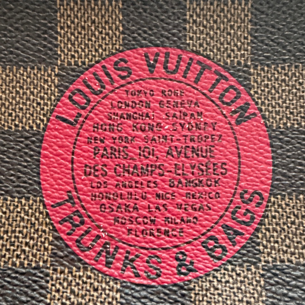 Louis Vuitton Damier Ebene Mini Pochette - EUC - Picture 14 of 16